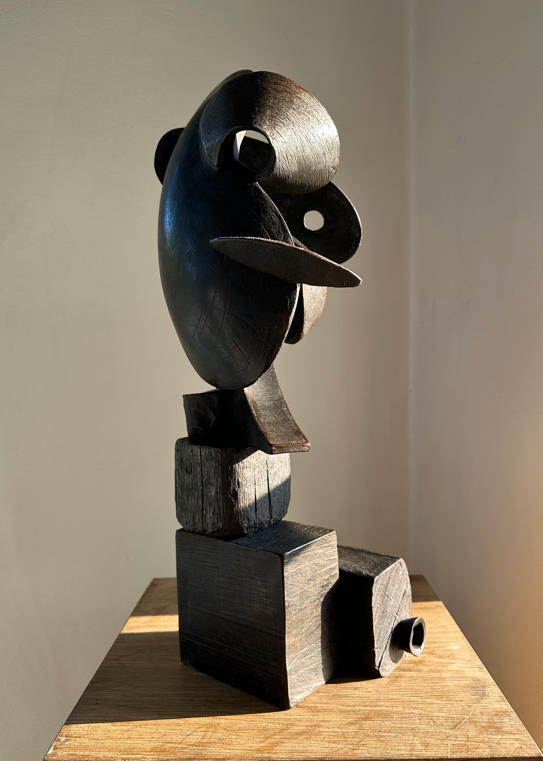 Catherine François, Guernica 1/8, Bronze, 8EX + 4EA, H44 x L20 x P18cm,2022.