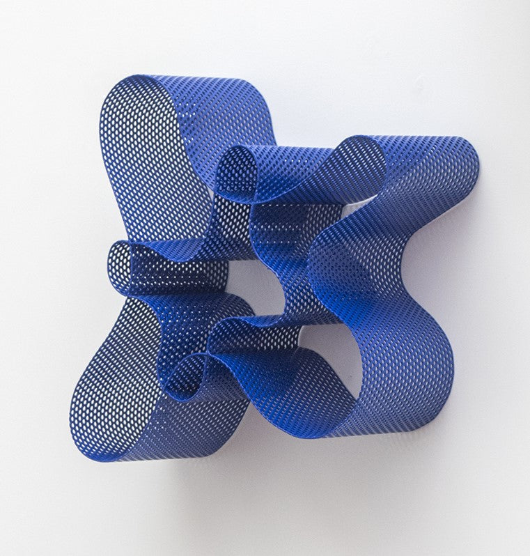 Jean Bernard METAIS, Chambre sensorielle, nuage bleu, Métal perforé et peinture époxy, 36 x 33 cm, 2023