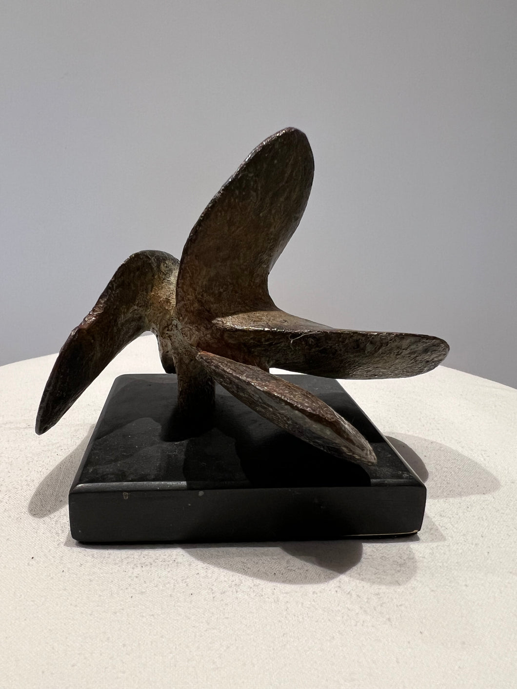 François Cante-Pacos, Sans titre n°1/8, Bronze, Ed. limitée 8 ex + 4 E.A., 10 x 10 x 10 cm, 2022