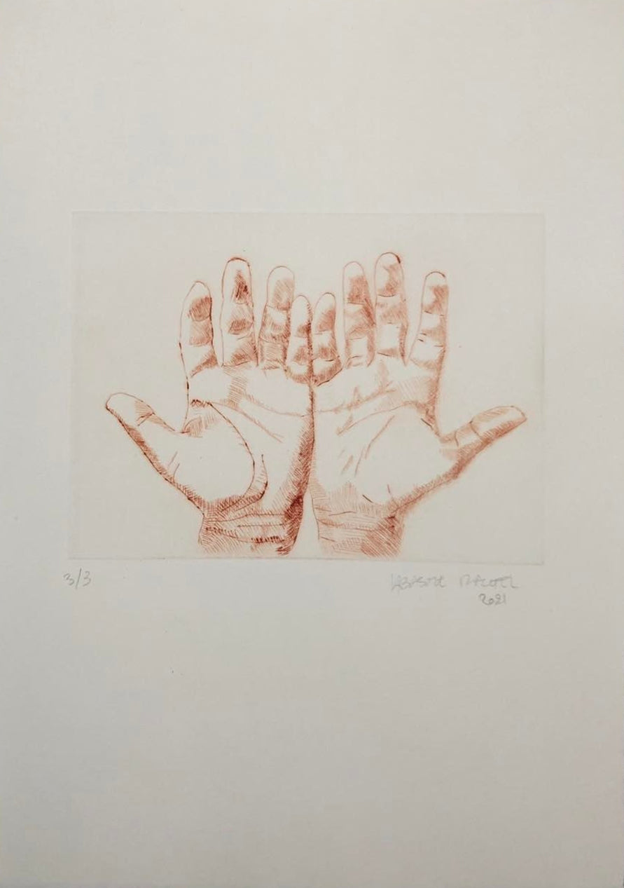 Rachel LABASTIE, Mains 3/3, Terre sur papier, 53 x 43 cm, 2021